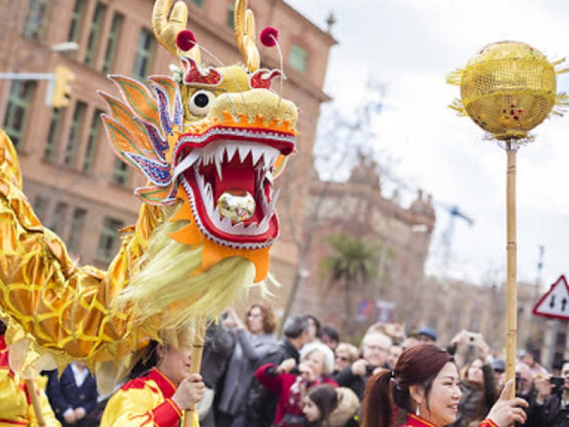 El drac Huaxing i els lleons participaran a la Passejada de les Bèsties de la Mercè 2022